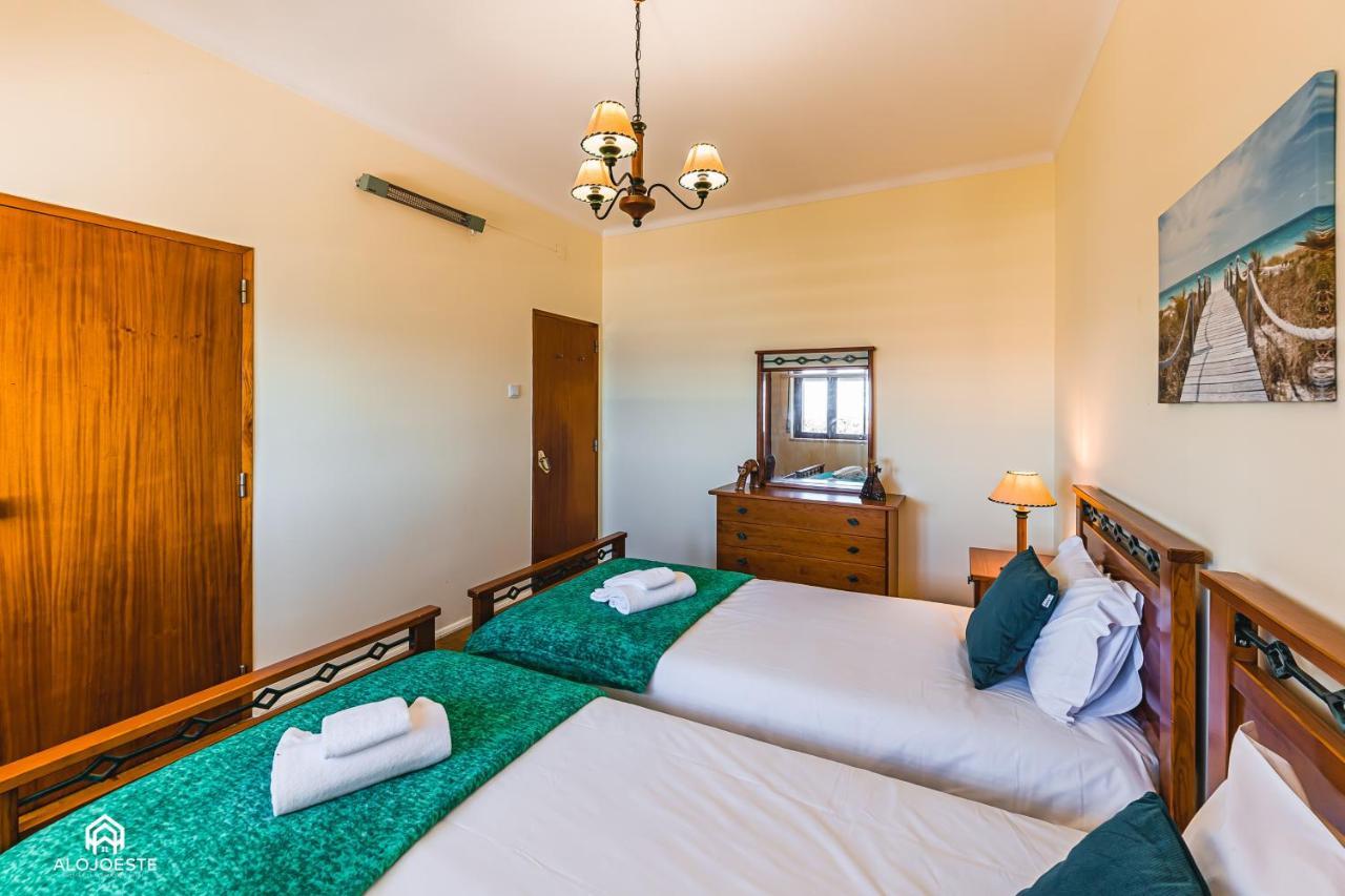 Casa A Beira Mar - Countryhouse With Ocean View São Pedro da Cadeira Eksteriør bilde